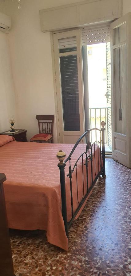 Casa Vacanza A Punta Secca Ngoại thất bức ảnh