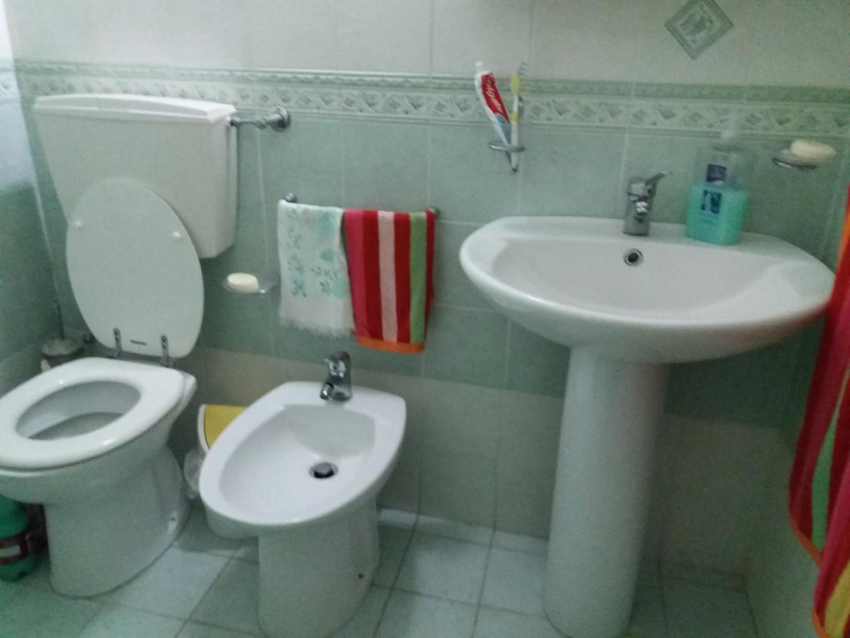 Casa Vacanza A Punta Secca Ngoại thất bức ảnh